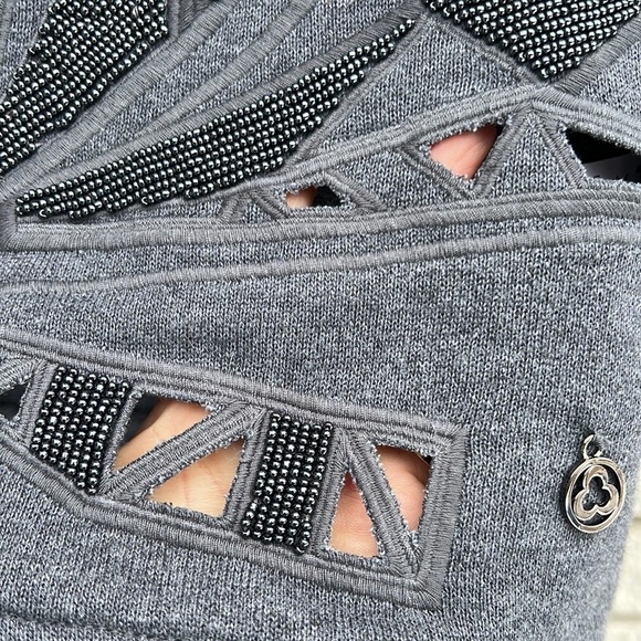 Titika Sweatshirt - Sequins, Cutout Detail, 3/4 Sleeves Size XS - Picture 4 of 8